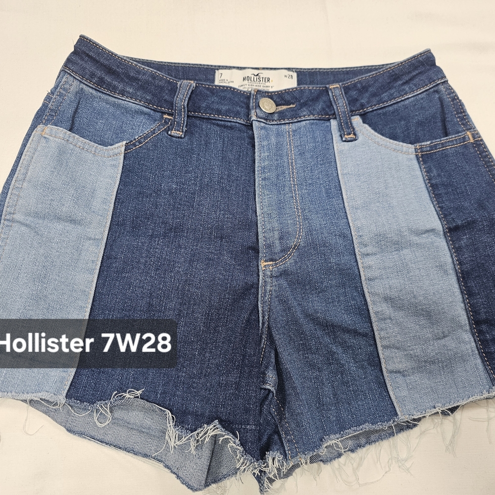 Hollister Women's Two-Tone Jean Shorts - Dark and Light Blue